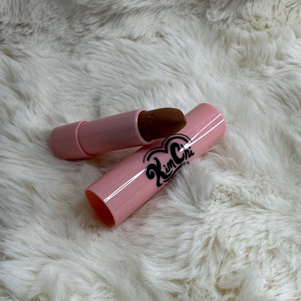 Kimchi Chic Beauty Lipstick in Milky Buns